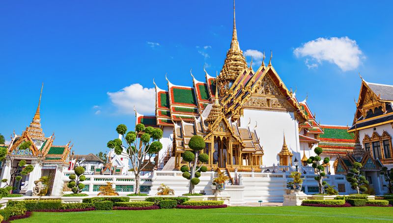 Grand Palace & Emerald Buddha Temple | Siam Traveller