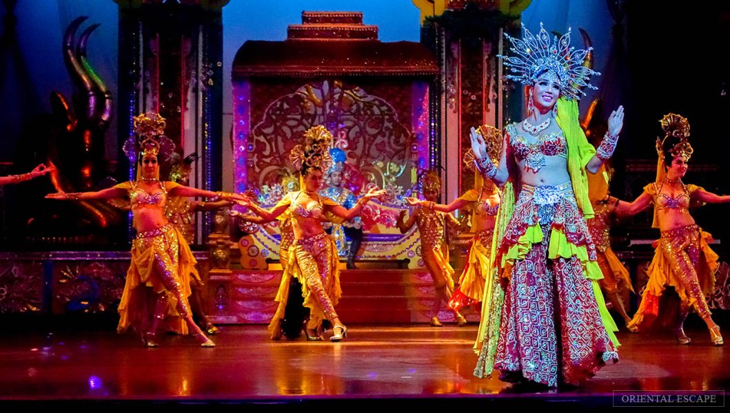 Alcaza Cabaret Show | Siam Traveller